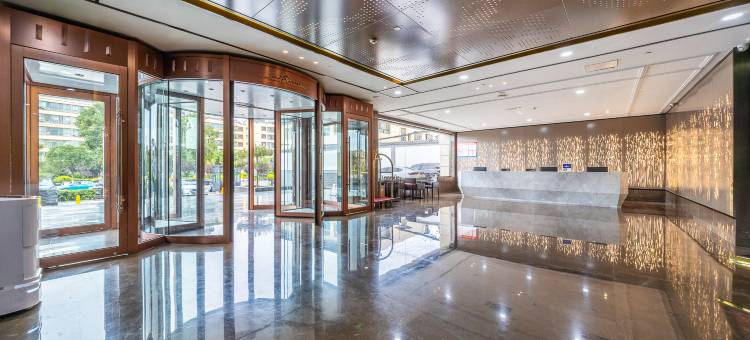 海东巴厘岛饭店图片