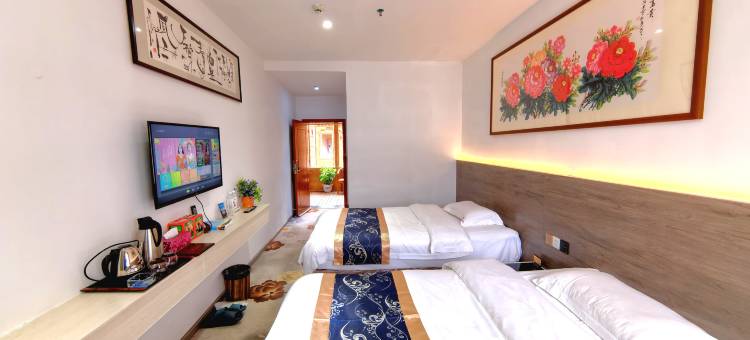 林芝凌云客精品酒店图片