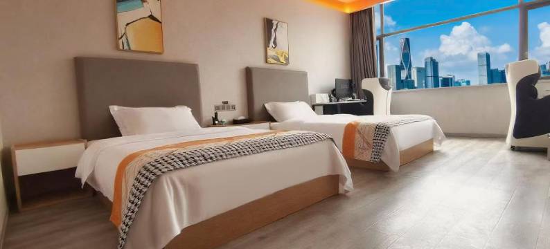 喆霆电竞酒店(泸县万福广场店)图片