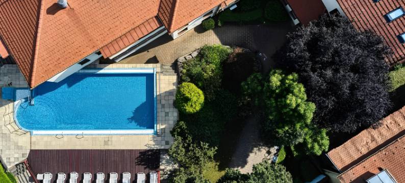 巴西亚纳酒店(Bassiana Hotel és Étterem)图片