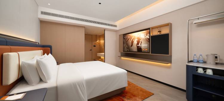 H水晶酒店(西安西二环白家口地铁站店)图片