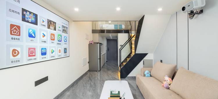 鹿鼎商务loft民宿(江西师范大学瑶湖西地铁站店)图片