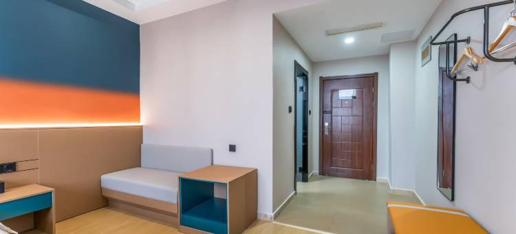 艺龙瑞云酒店(菏泽市立医院店)图片