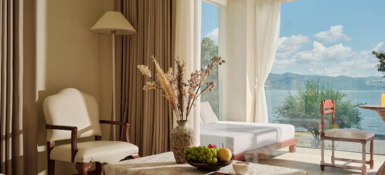 在海一方Azure Shore|180°环幕日出海景·设计师美学隐逸度假酒店图片