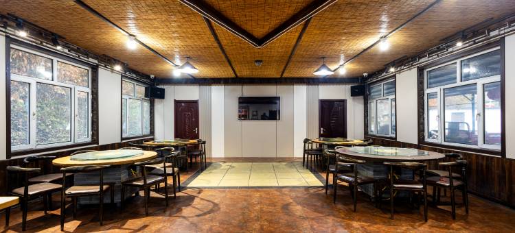 花筑·栖禧民宿(雪谷风景区店)图片