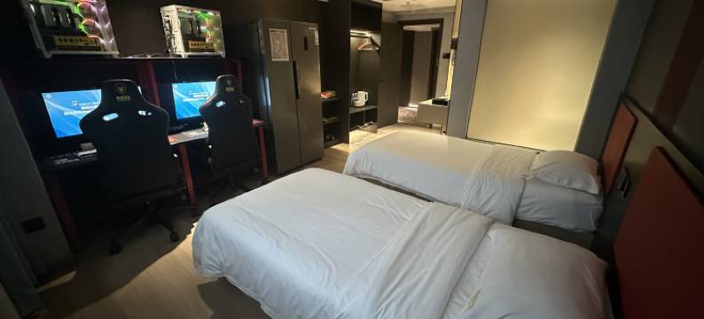 粤塔X电竞酒店(拱北口岸高铁站店)图片