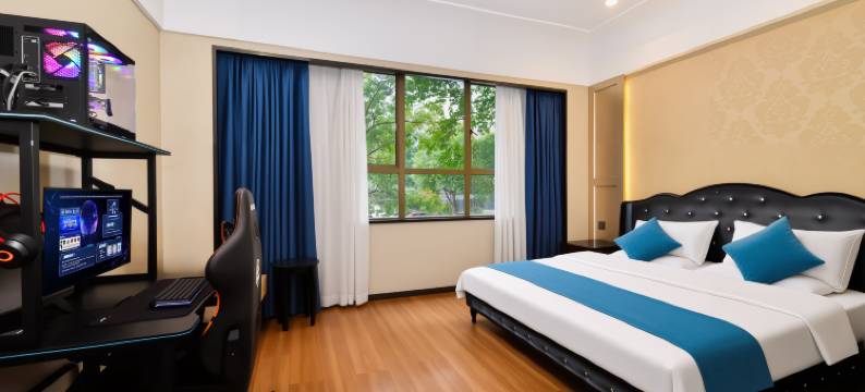 美娱·星峰电竞酒店(遵义播州区马家湾批发市场店)图片