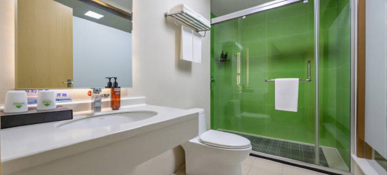 格林豪泰酒店(清河武松公园信誉楼百货店)图片