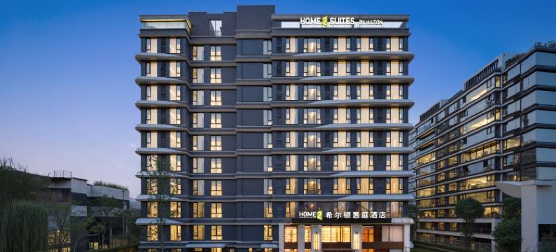 成都天府新区云龙湾希尔顿惠庭酒店图片