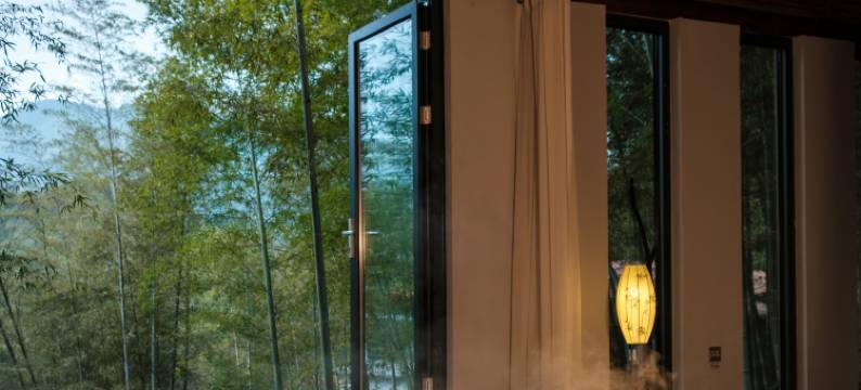 安吉牧云山谷·青鸟coffee|山野私汤·锦鲤游船度假美宿图片