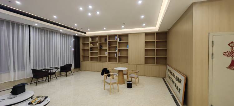 巴里岛酒店(民权店)图片