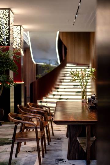 炉霍博达拉大酒店图片