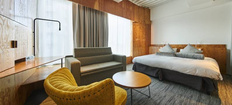 ONE@Tokyo by insomnia(ONE@Tokyo by insomnia)图片