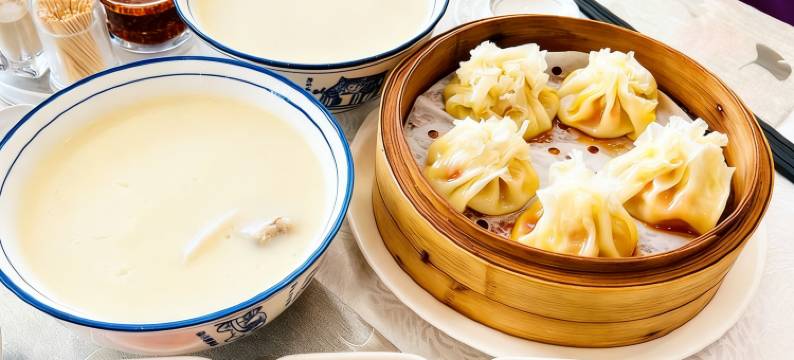 山西华苑宾馆(太原站西广场地铁站店)图片