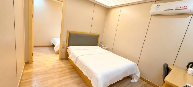 都市逸芸商务酒店(保定涞源县店)图片