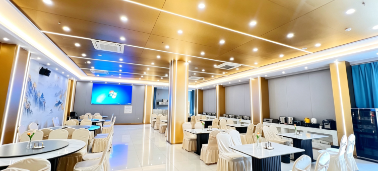 维也纳酒店(潜山川鎏店)图片