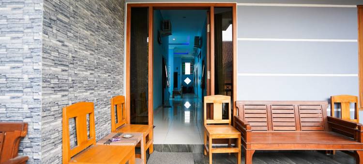 红多兹伊斯兰酒店-近日惹莫努门肯巴里(RedDoorz Syariah Near Monumen Jogja Kembali)图片