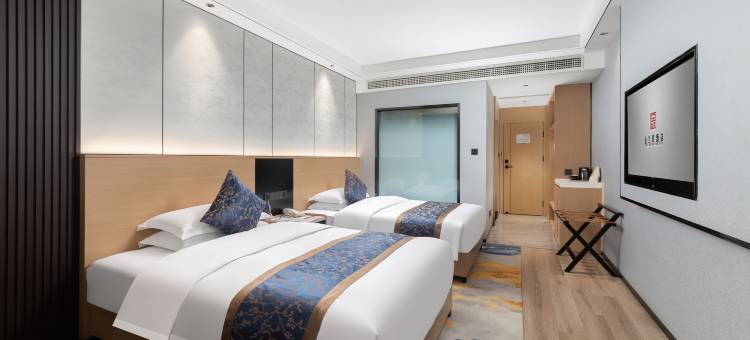 金兰欧酒店(平昌春光苑商业步行街店)图片