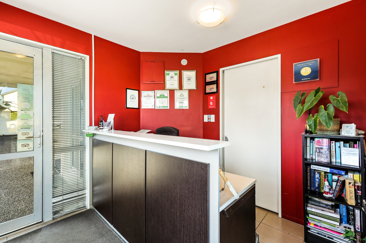 Quality Suites AmoreOver view