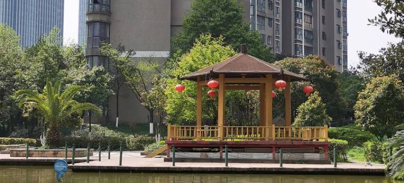 贵阳有间民宿(世纪金源购物中心店)图片