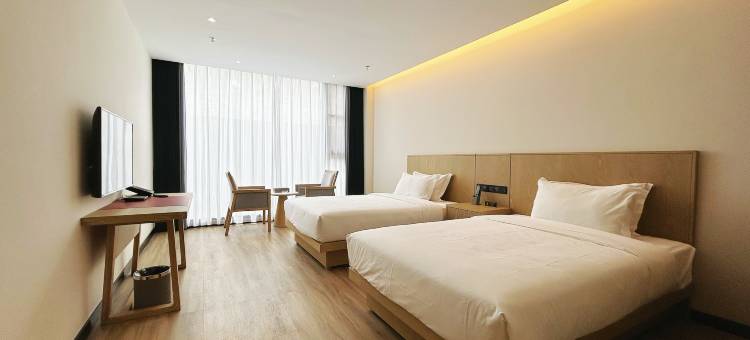 艺龙安云酒店(仁怀茅台镇望台酒庄店)图片