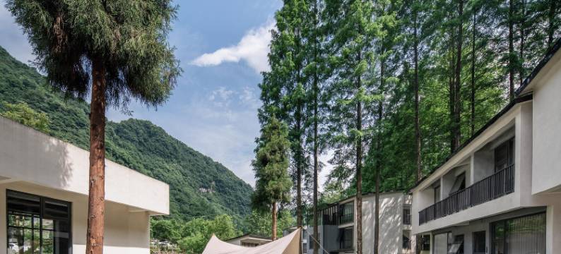 青城山悦溪山居图片
