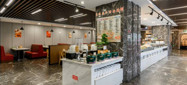 华亚国际酒店(潍坊高铁北站店)图片