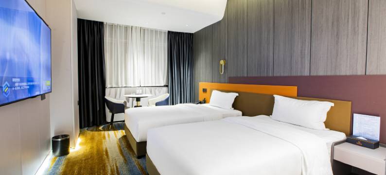 逸境智能酒店(湛江高铁西站店)图片