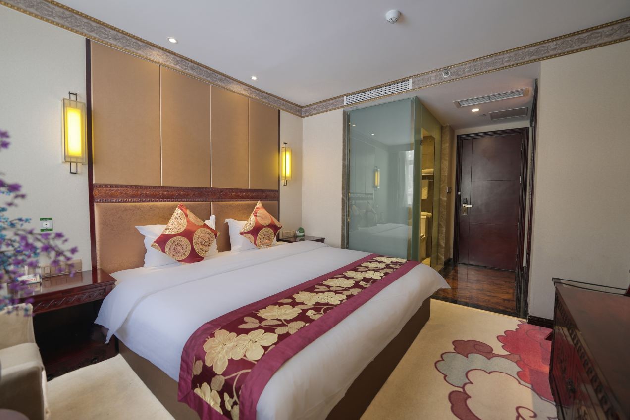 古仓普通大床房丨藏式美学设计+梦百合0压深眠床垫+全棉亲肤舒滑床品+加湿器+化妆放大镜