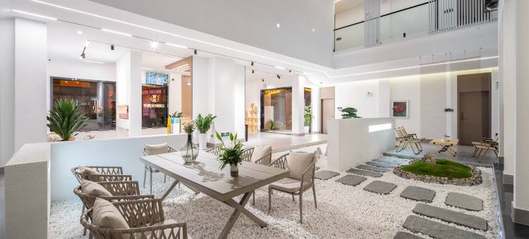 楚雄云间时光艺宿(彝人古镇店)图片