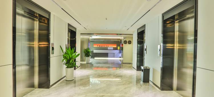 美尚电竞酒店(信阳新七大道火车站店)图片