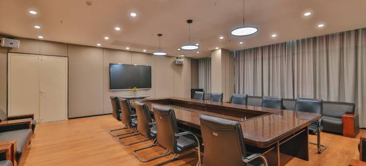 石屏善诚酒店(文化公园店)图片