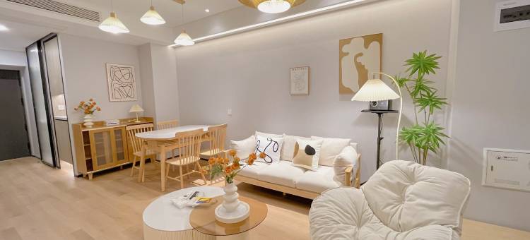 白露·高端公寓酒店(银泰店)图片
