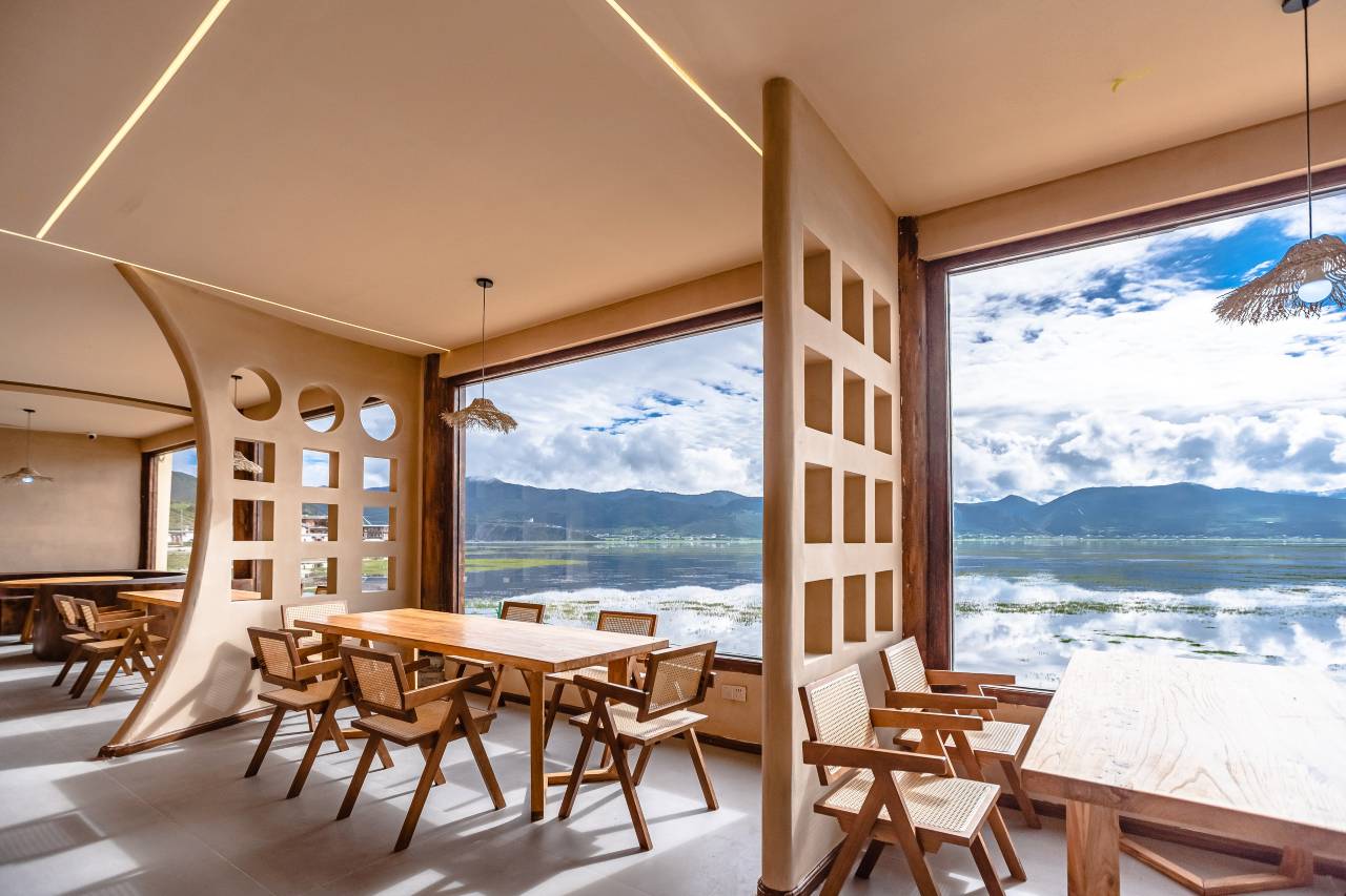 香格里拉天镜流观海度假酒店(纳帕海景区店)图片