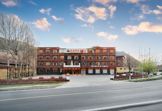 Gesang Weiduo Hotel Hotel Overview