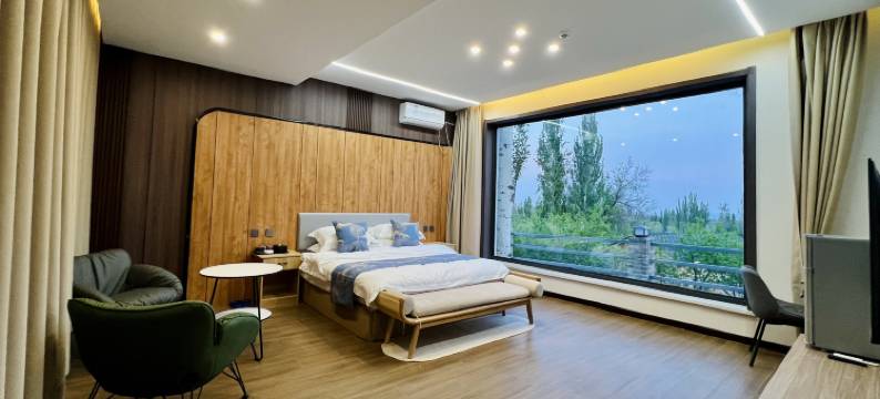 霍城县果子沟水木田园山庄图片