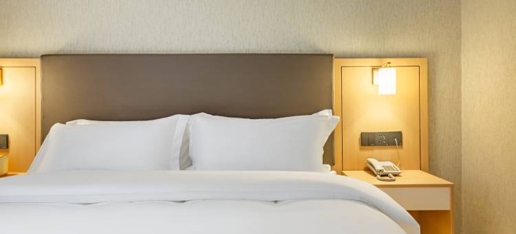 越家酒店(井冈山大道洪都航空工业集团店)图片