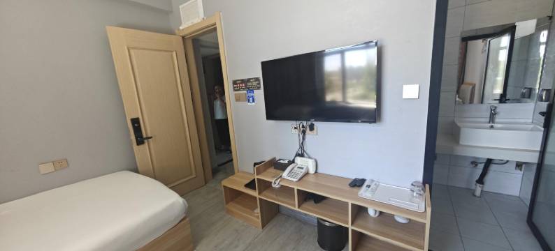 富蕴富城民宿酒店图片