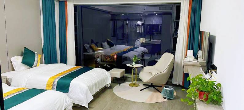 彩怡海景民宿(东旦沙滩店)图片