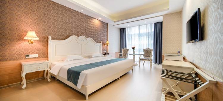 王者主题酒店(贵港唐人街购物广场客世界店)图片