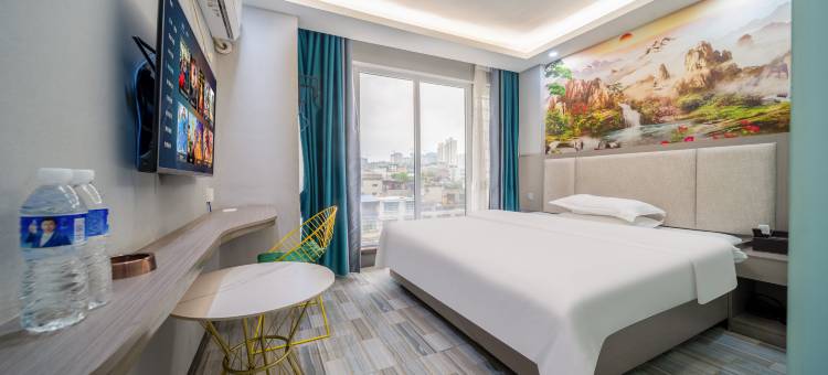 习水华逸酒店(麒龙印象店)图片