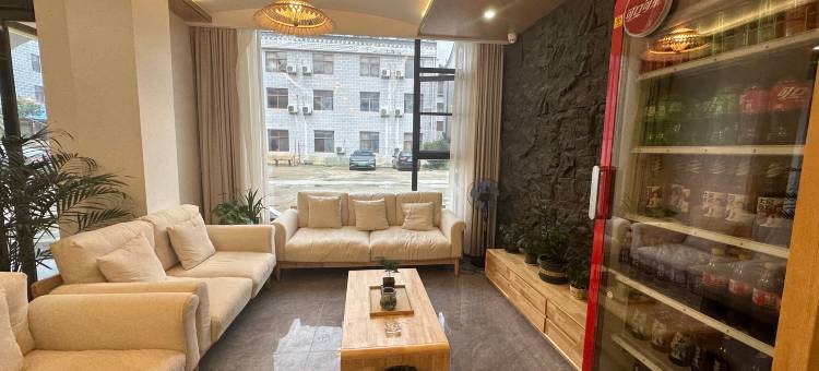 天堂寨ONE山舍民宿图片