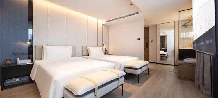 大连东港商务区港湾广场亚朵酒店图片