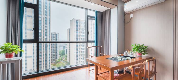 智慧城市无人民宿(九江火车站十里万达店)图片