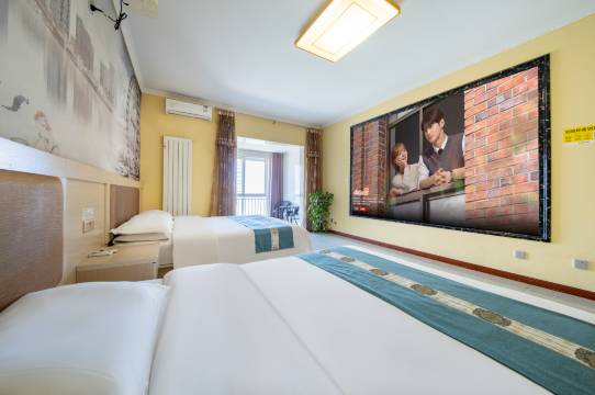 HY华雅影院酒店(西安高铁北站红会医院北院区店)