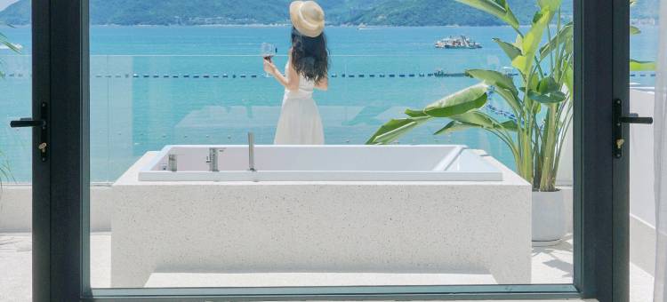 仙本那·私汤海景沙滩度假民宿(深圳较场尾店)图片