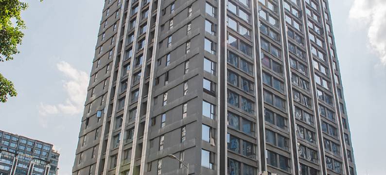 重庆富驰酒店(金渝地铁站汽博中心店)图片