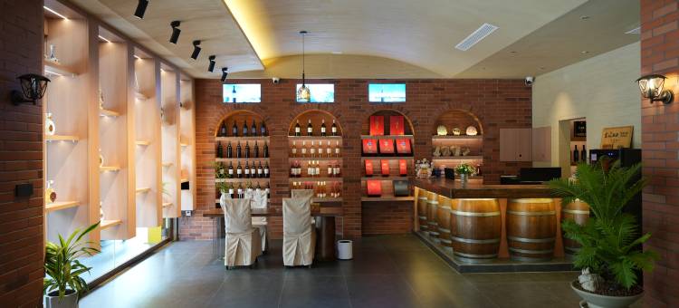 弥勒东风庄园酒庄民宿(湖泉生态园店)图片