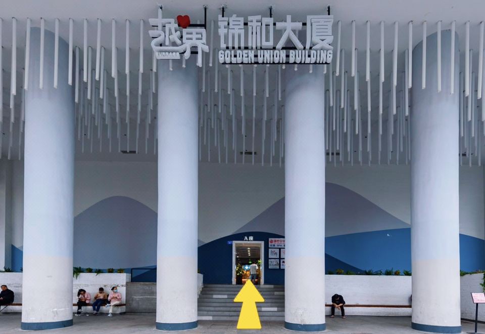 Friday MOKO Premium Apartment Over view