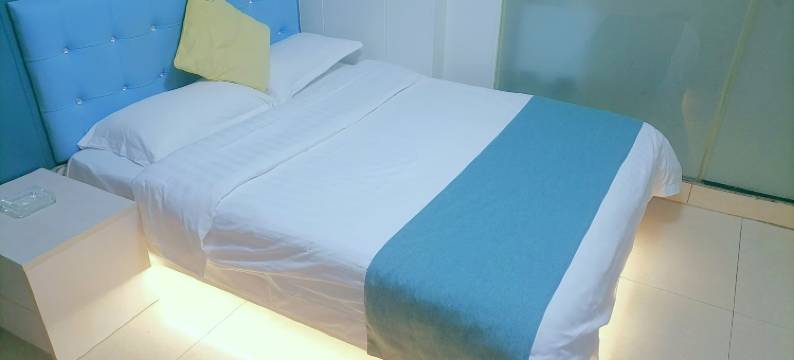 重庆珀丽快捷酒店(解放碑七星岗地铁站店)图片